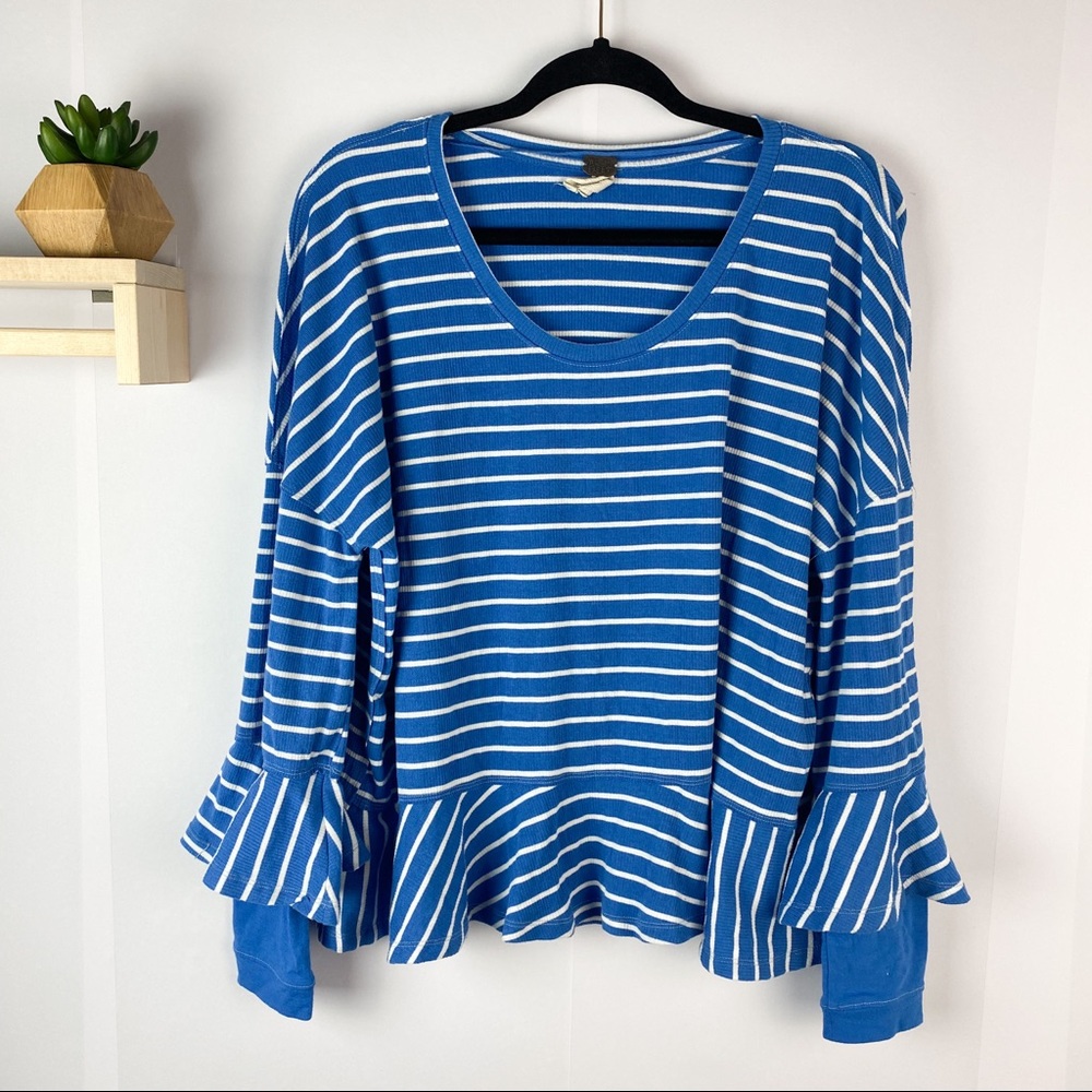 We the free blue stripe top size medium